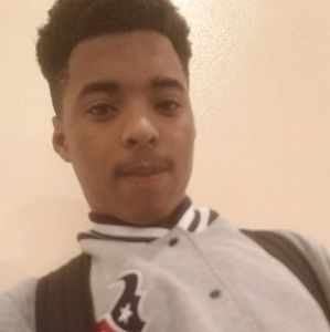 Meet your Posher, Dewayne